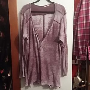 Plus Size Womens destroyed Thermal Top